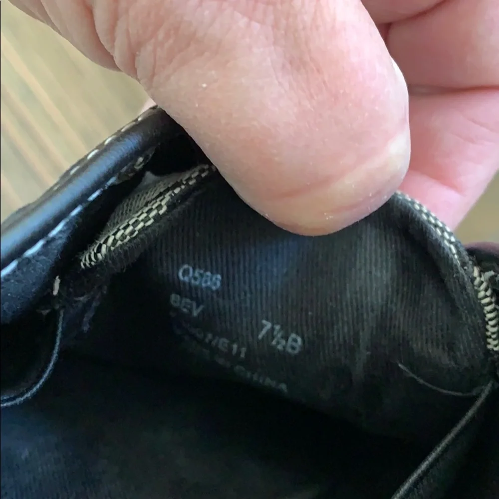 COACH🖤Like New Sneakers - Picture 11 of 12